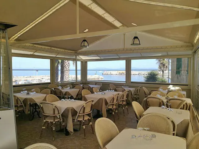 Ristorante di PESCE fronte mare Il Grigolo anche per GRUPPI - PIATTI anche senza GLUTINE - Rio Marina - Isola d'Elba