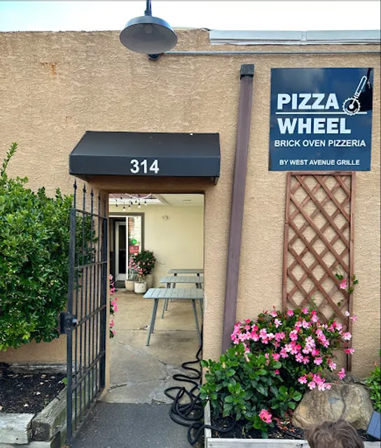 Pizza Wheel Brick Oven ~ Italian Kitchen