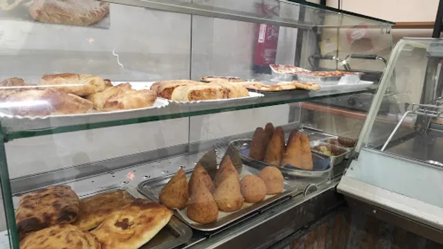 Pizzeria Los Primos Street food