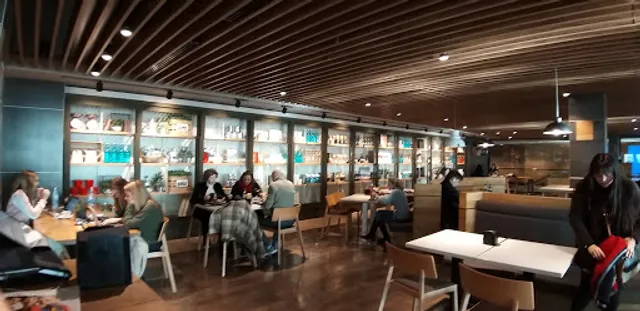La Plaça Gourmet Cafeteria