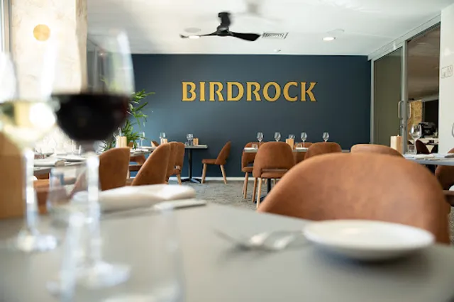 Birdrock Bar & Grill