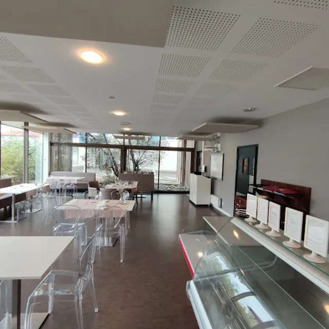 Restaurant d'Application Lycée Louis Darmanté