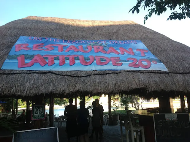 Restaurant Latitude 20