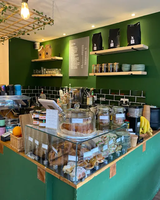 Somewhere Green (formerly Sazzy & Fran)