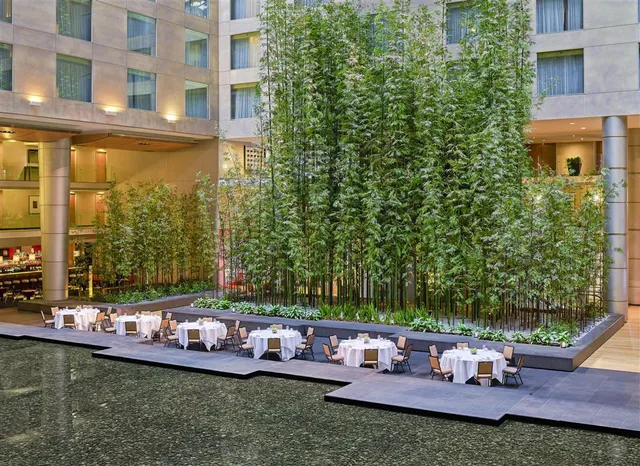 The Westin Detroit Metropolitan Airport