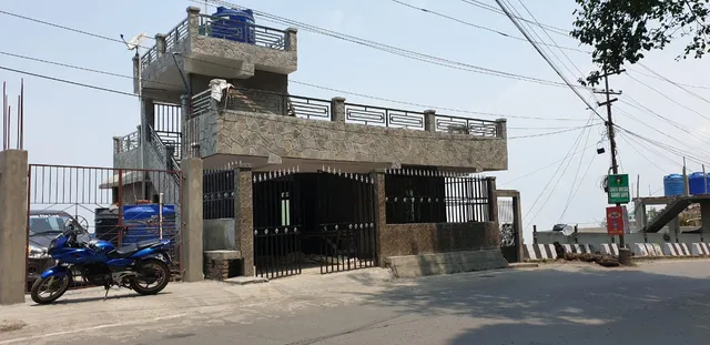 Dali Pakhrin Homestay