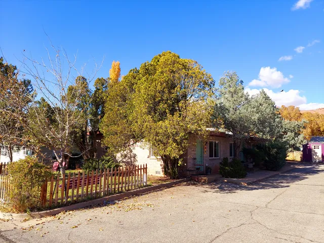 The Neighborhood Suites