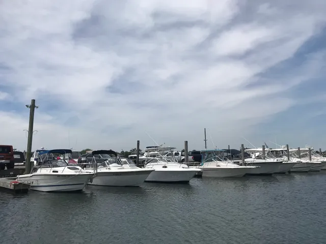 Blue Water Yacht Club Marina