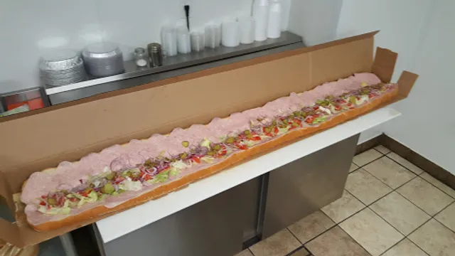 Marrone Delicatessen