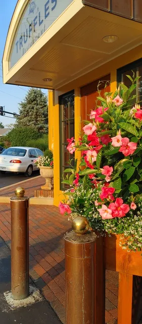 Clayprice Shopping Center