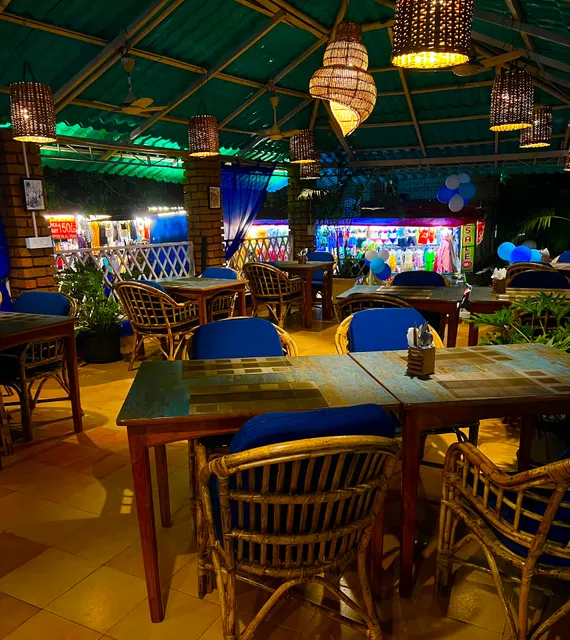 NOVA Kitchen & Bar ( Restaurant)