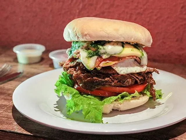 La Maestra Sanguchería