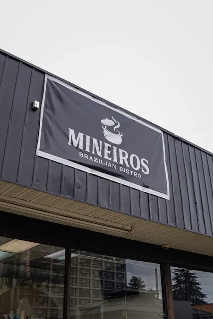 Mineiros Brazilian Bistro