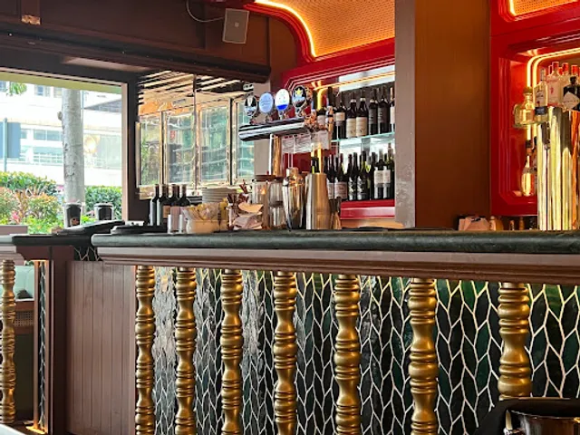 Ruên Thai & Vietnamese