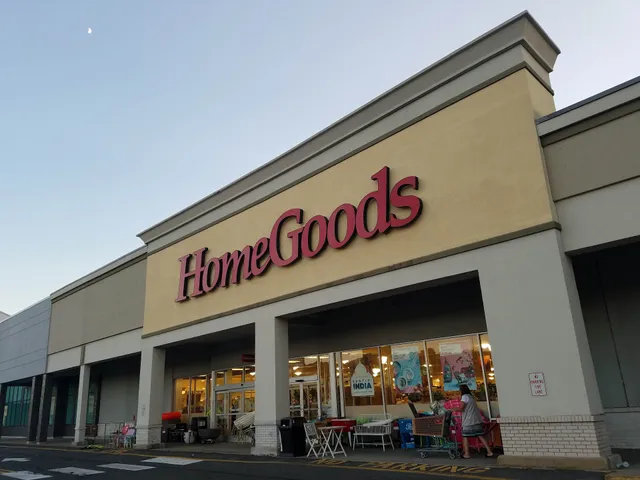 T.J. Maxx & HomeGoods