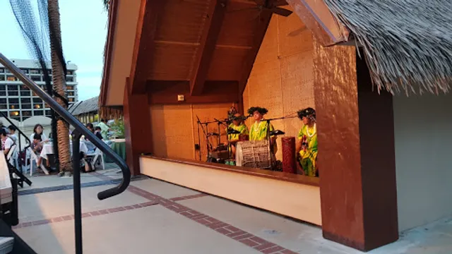 Waikiki Starlight Luau