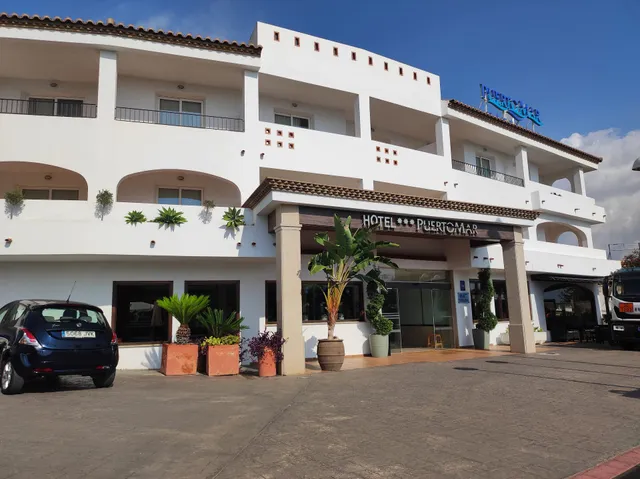 Hotel Puerto Mar