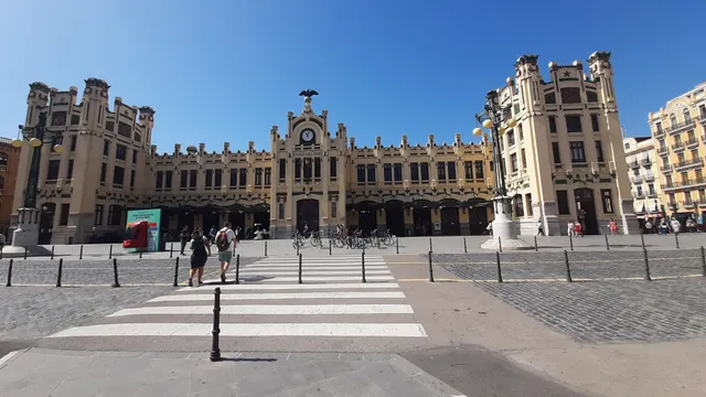 7 Moons Bed & Breakfast