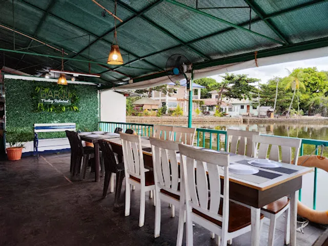 BARJJ Floating Restaurant