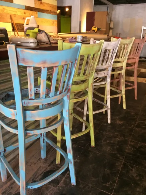 Bernie's Bar & Grill