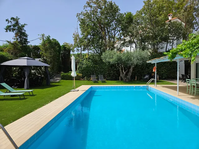 Lagonisi Beach House