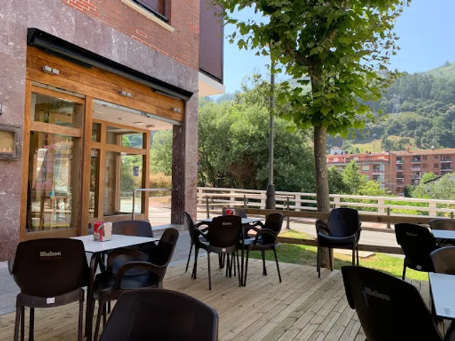 Alonsotegiko Batzokia