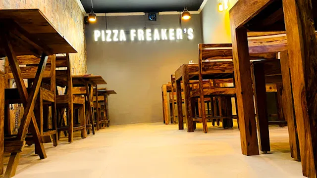 Pizza Freaker'z