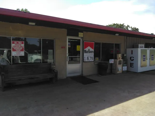 Kellyville Three Way Grocery & Deli