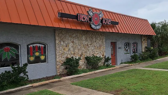 Iron Axe Bar & Grill