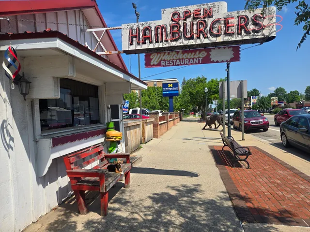 The Whitehouse Restaurant