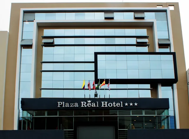 Plaza Real Hotel