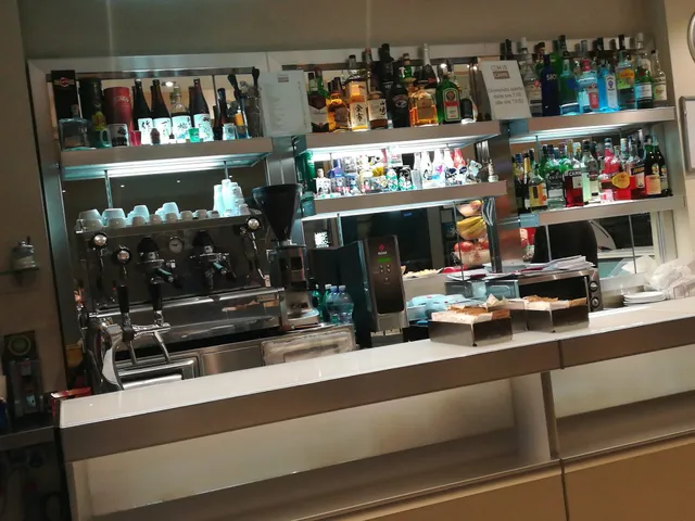 Bar h15caffè