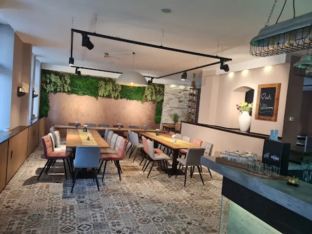 BY RIHA EVENTLOCATION