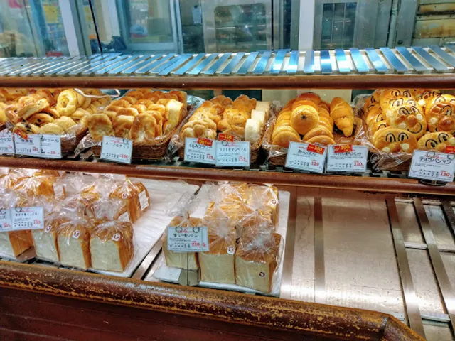 メルヘンサンエー 西原シティ店