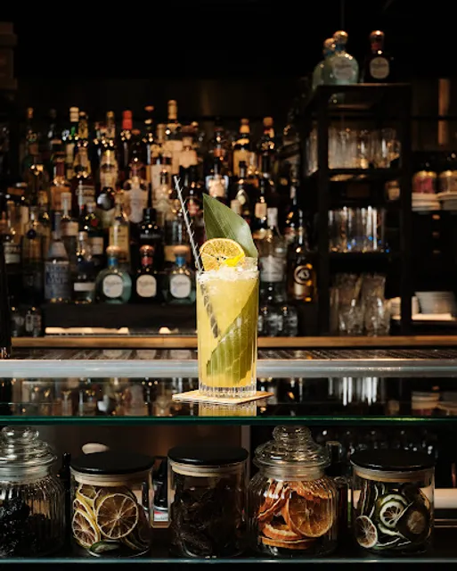 Snob Cocktails & Food