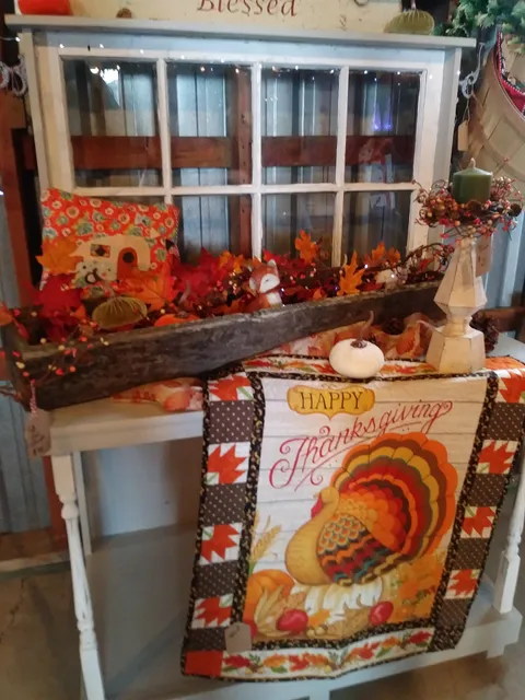 Ropp Family Farm Christmas Barn