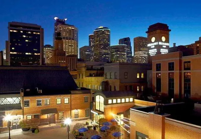 Renaissance Minneapolis Hotel, The Depot