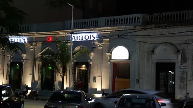 Le Place - Resto Bar