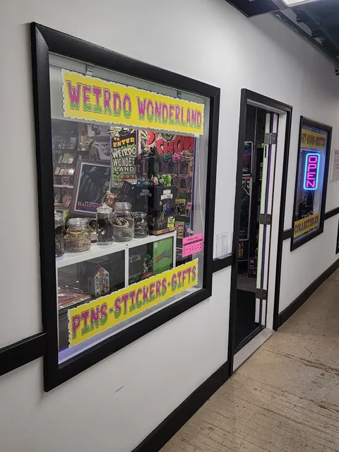 Weirdo Wonderland
