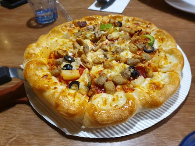 Pizza Hut