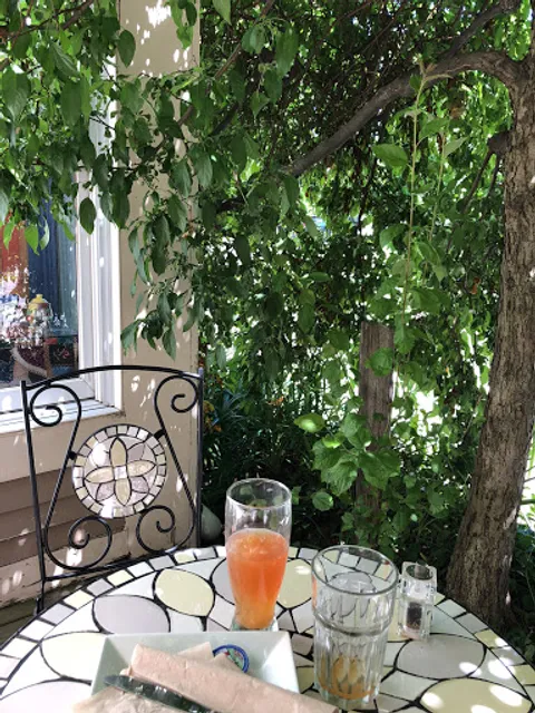 Cafe Tintoretto – Sutton