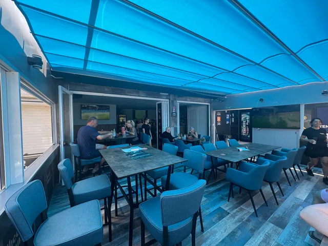 Cheeky Monkeys Bar and Restaurant