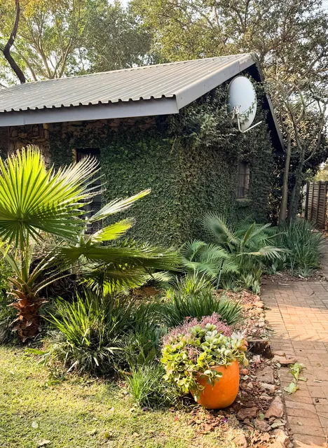 Paradise Creek Lodge