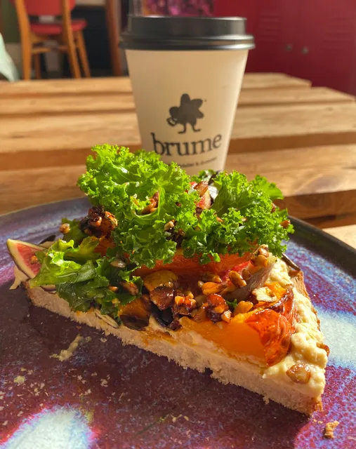 BRUME - café de spécialité & douceurs