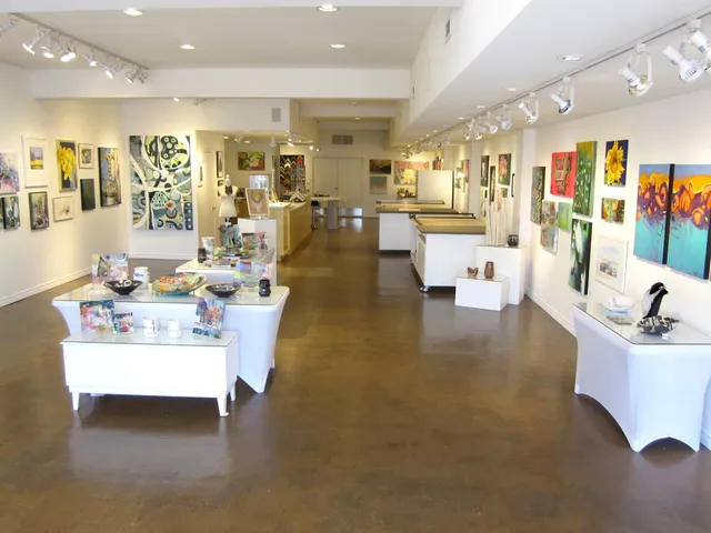 Nancy Johns Gallery & Framing