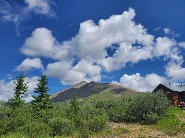 Black Powder Pass Trailhead