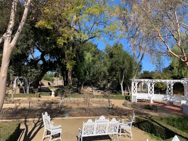 Calabasas Creek Park