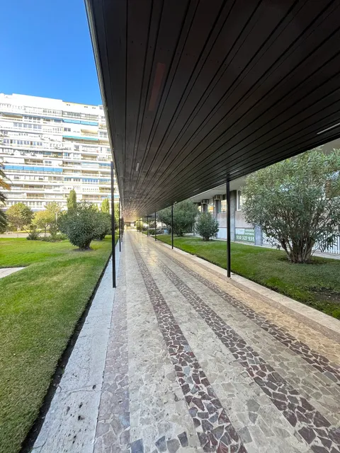 Duke Vallehermoso Apartments