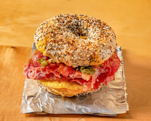 Moe's Broadway Bagel
