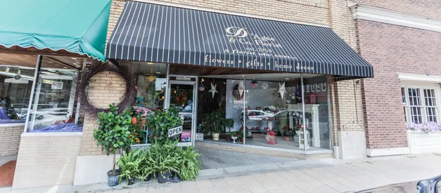 D'Agee & Co Florist